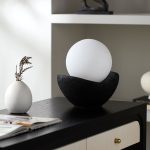 Чёрная настольная лампа Мейперл P3116TB LouvreHome