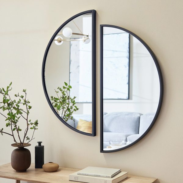 Чёрное настенное зеркало Омаха LHDWM111223RJ LouvreHome