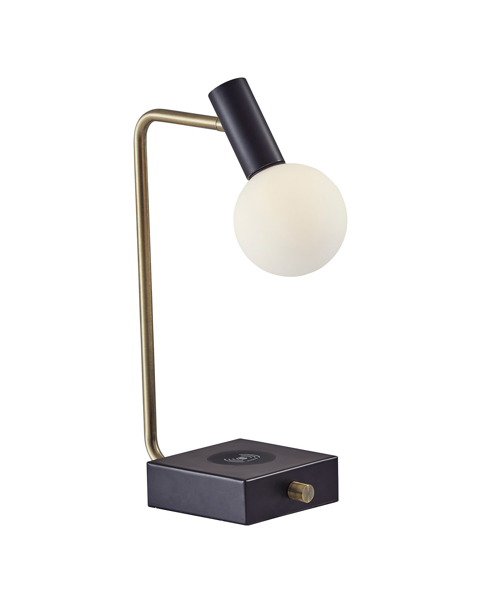 gold-tablelamp-newt-3-1 Настольная лампа Ньют с беспроводной зарядкой для смартфона LHLTL231123JIg LouvreHome