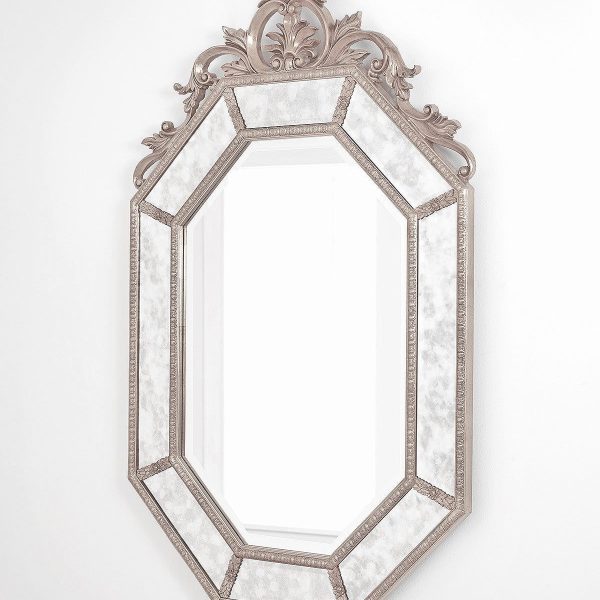 Серебряное настенное зеркало Лидс LHDWM126ZYH-AS LouvreHome