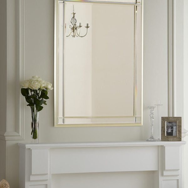 Зеркало в серебряной раме Дорсет DWM070824PND LouvreHome