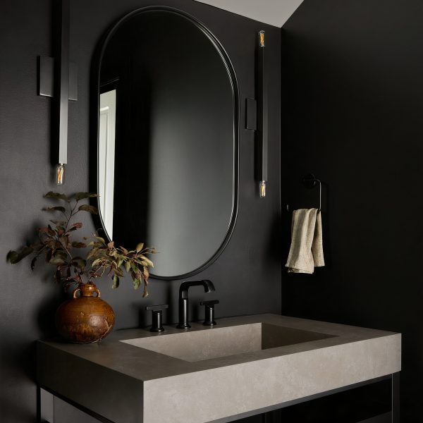 Чёрное овальное зеркало Рейли DWM200824PND LouvreHome