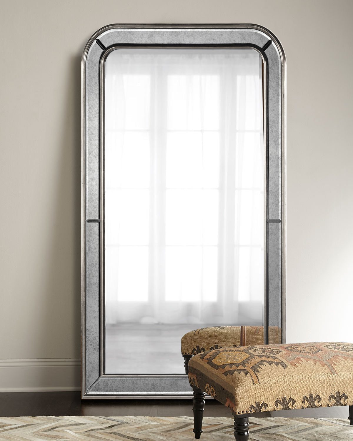 wooster_silver Серебряное зеркало в полный рост Вустер LHVM14S LouvreHome